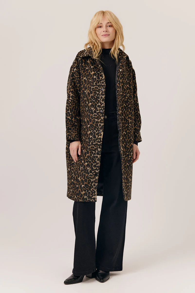 Artlove boutique clothing wholesale UK