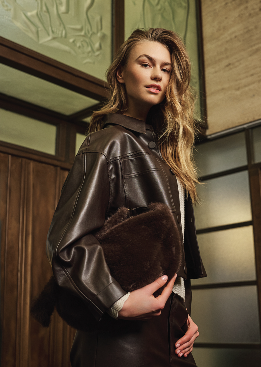 RINO-PELLE-AW26-5