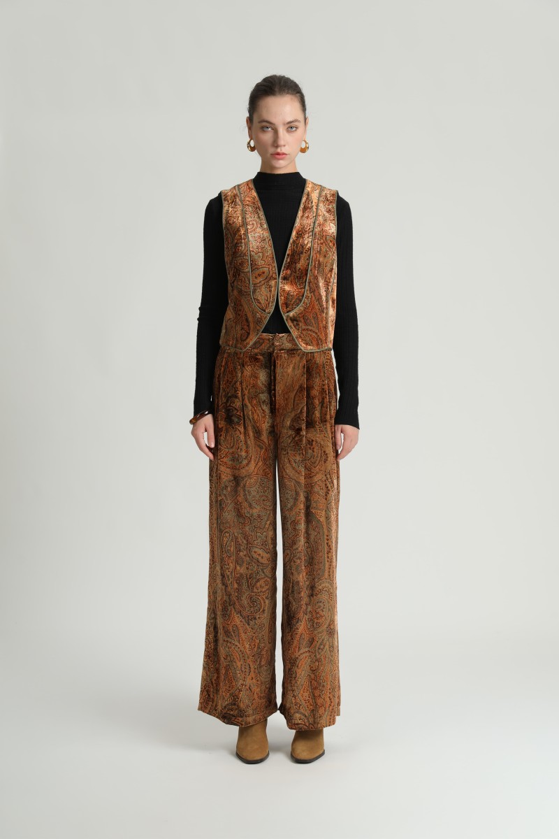 See U Soon AW27 at Palladio Fashion Showroom